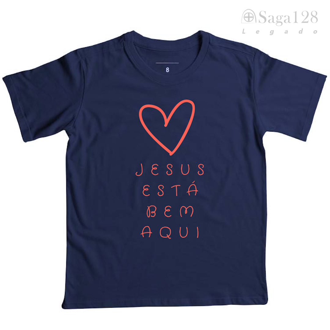 Camiseta cristã infantil feminina azul marinho com coração e texto 'Jesus está bem aqui'
