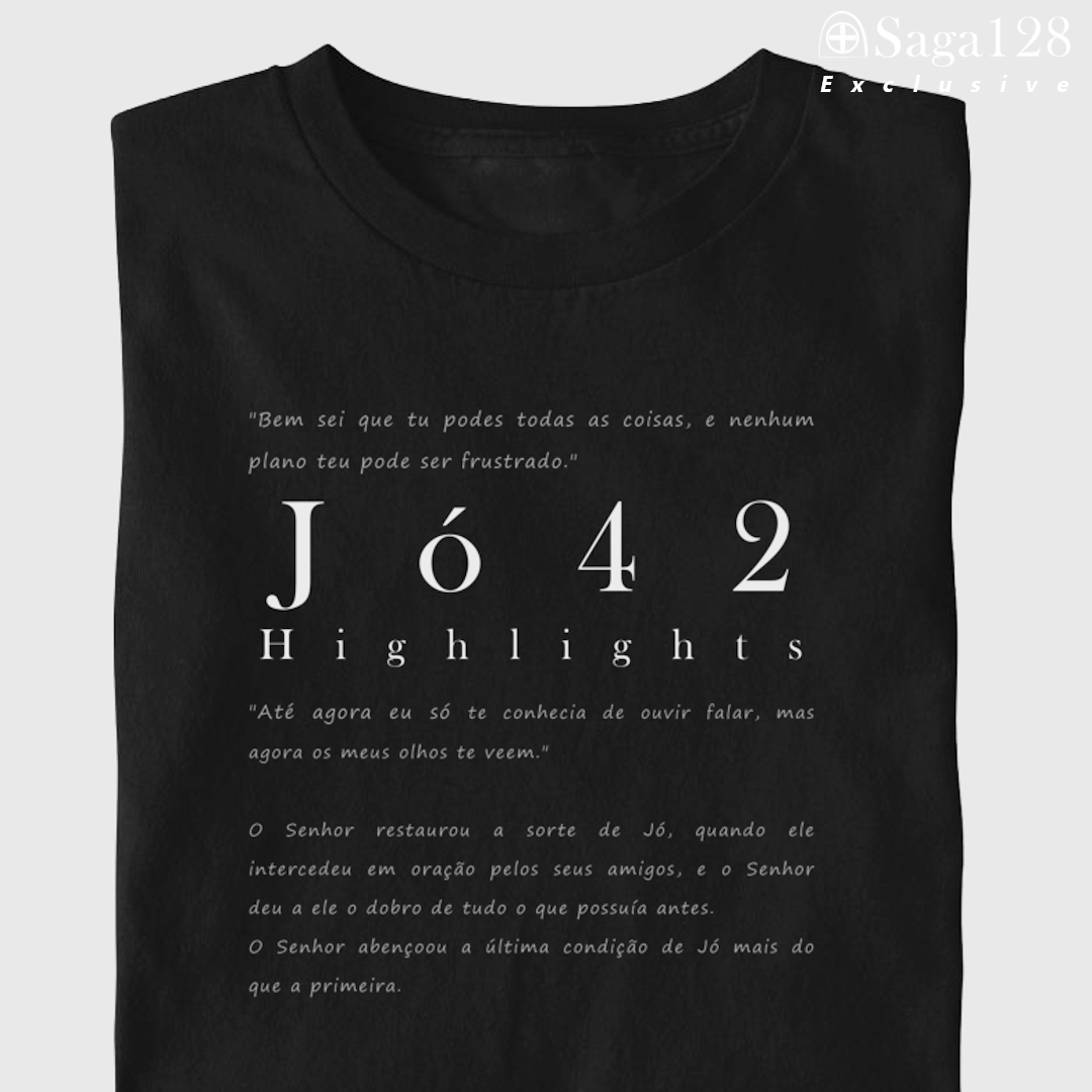 Camiseta cristã preta dobrada Jó42 Highlights com versículos bíblicos em design textual elegante – algodão peruano