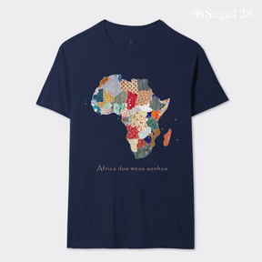 Camiseta feminina premium cristã na cor azul com estampa fotográfica de mapa da África em quilt e frase “África dos meus sonhos” - corte reto
