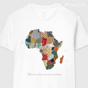 Camiseta feminina premium cristã na cor branca com estampa fotográfica de mapa da África em quilt e frase “África dos meus sonhos” - corte reto