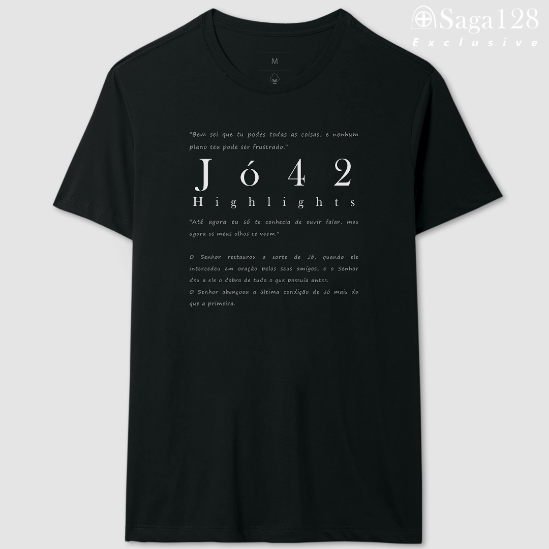 Camiseta cristã preta Jó42 Highlights com versículos bíblicos em design textual elegante – algodão peruano