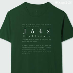 Camiseta cristã verde com estampa textual de Jó 42, visual sóbrio e elegante