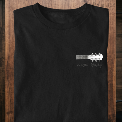 Camiseta preta da Saga128 para quem gosta de louvor acústico.