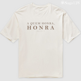 Camiseta cristã branca oversized RM13.7 com corte técnico e estampa Romanos 13.7