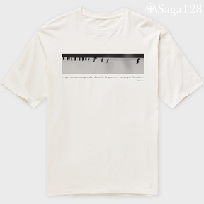 Camiseta oversized Romanos 4.12 branca com estampa conceitual preta e branca | Linha Oversized 195g